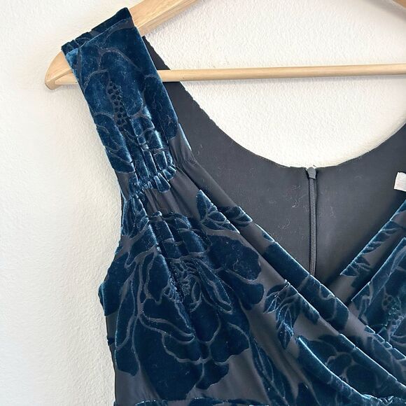 EUC Eva Rose Velvet Burnout Babydoll Dress Size M Dark Teal - Picture 9 of 16